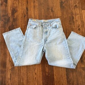 Levi’s Ribcage Straight Leg jeans